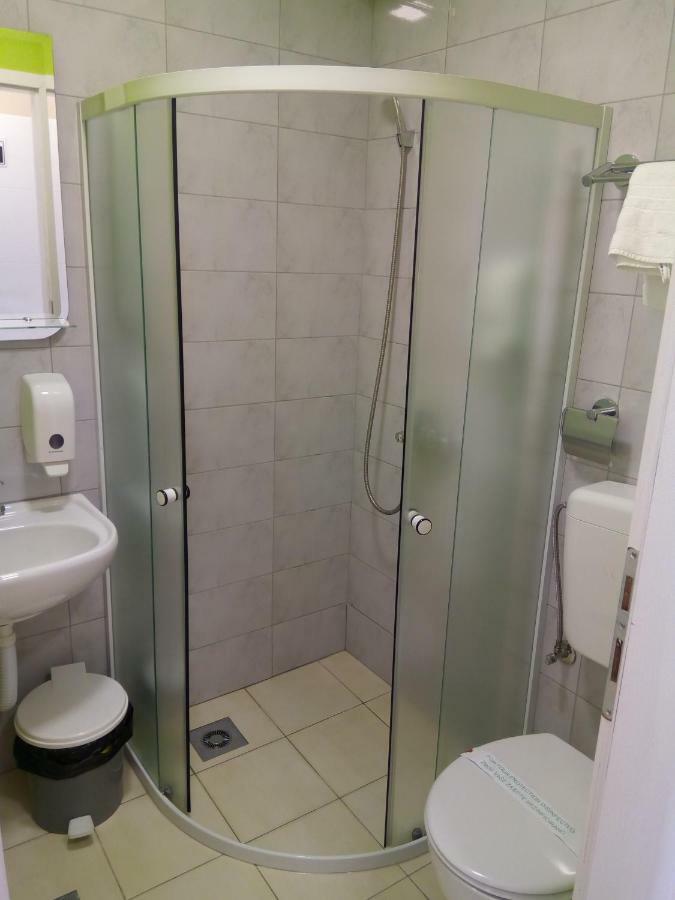 City Hostel באניה לוקה מראה חיצוני תמונה